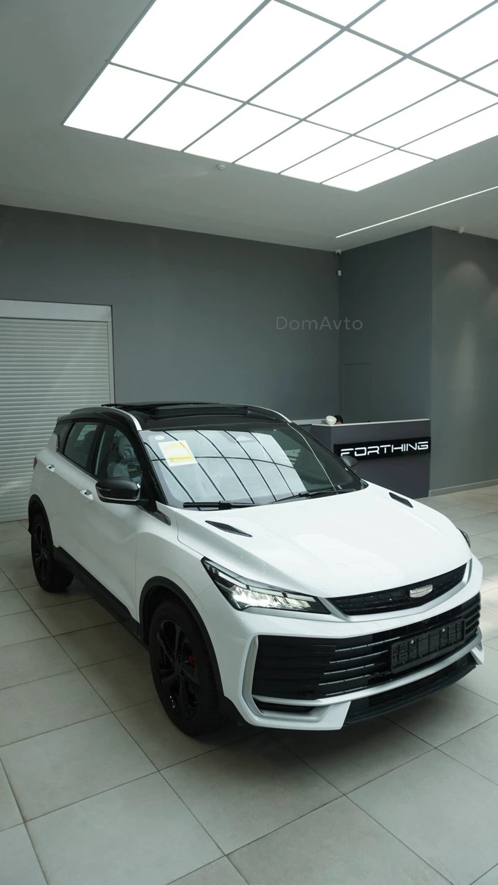 Geely Coolray 2025 года
